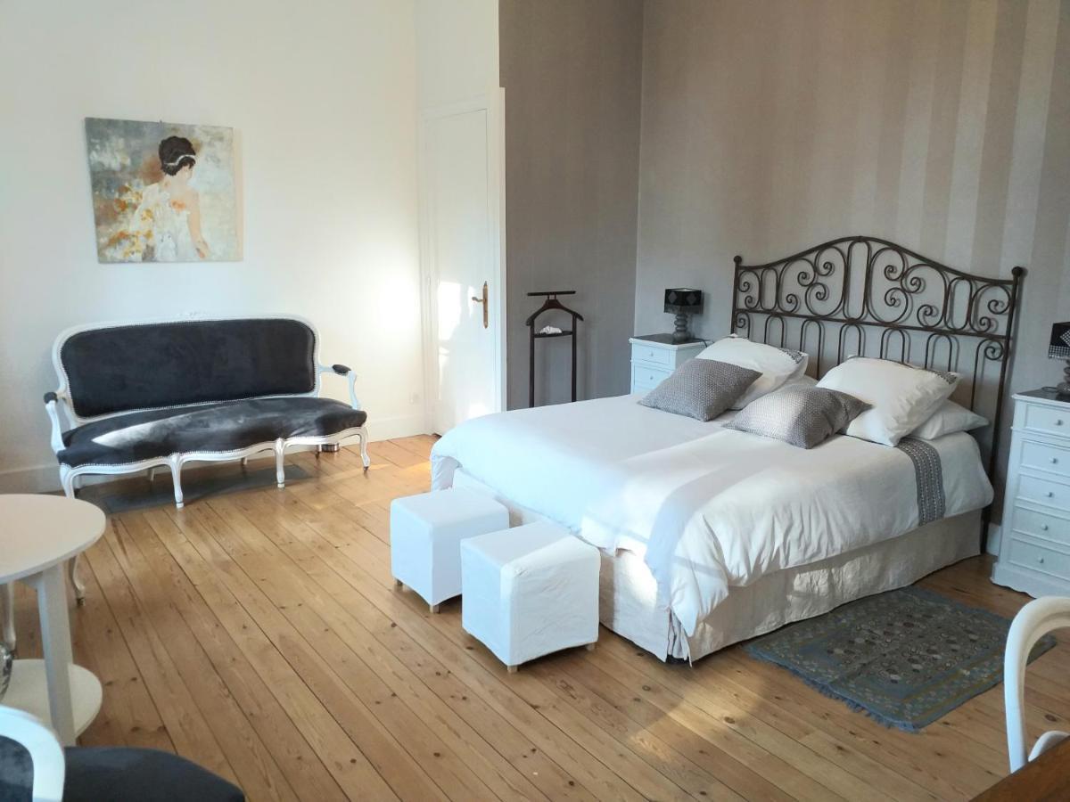 Domaine Berenguer Bed & Breakfast Ouches Eksteriør bilde