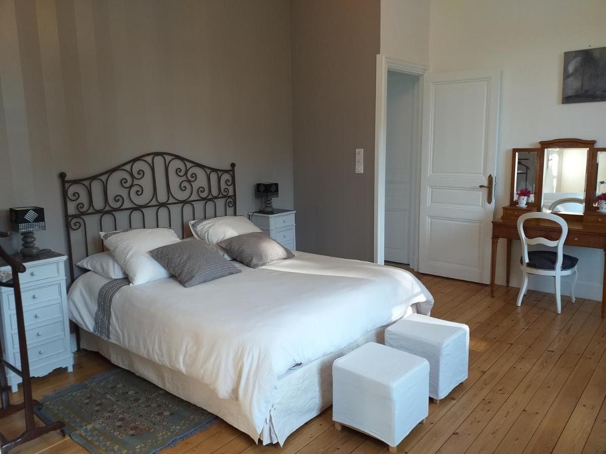 Domaine Berenguer Bed & Breakfast Ouches Eksteriør bilde